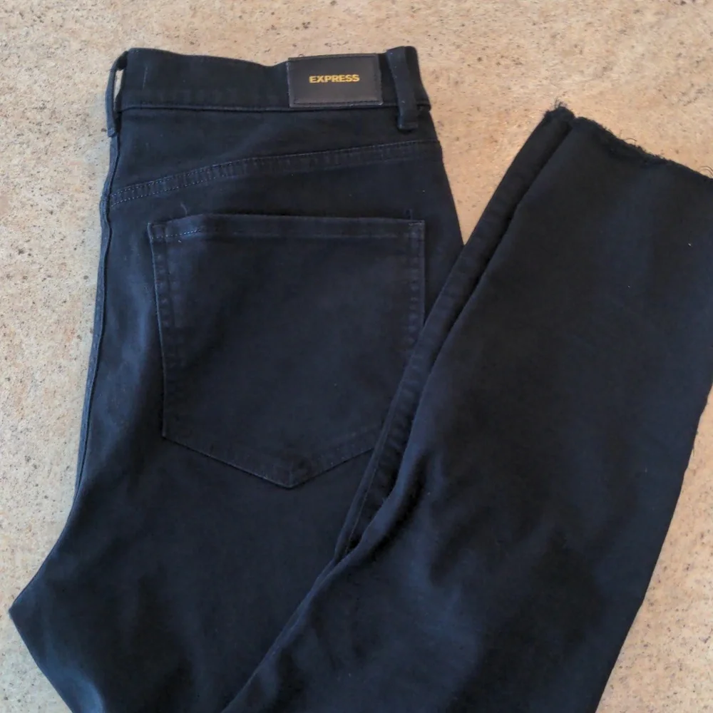 Express Women's Skinny High Rise Jeans Size 12R - Picture 5 of 5